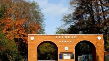 Belgrad Ormanı’na şafak vakti tahliye operasyonu: İBB’ye ait tabelalar söküldü