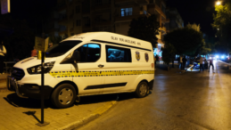 25 gün önce cezaevinden tahliye edilen adama evinin önünde silahlı saldırı