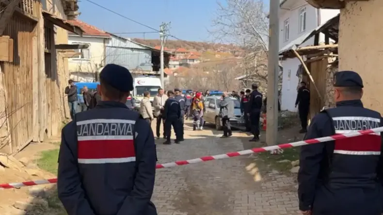 89 yaşındaki dededen katliam: 2 ölü, 1 yaralı
