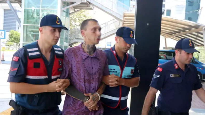 Alanya’da Bıçaklı Kavga: 1 Ölü, 2 Gözaltı