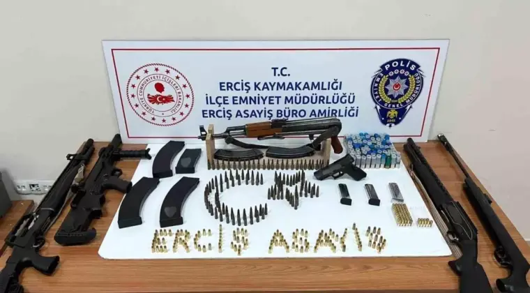 Van’da 94 Kişi Tutuklandı